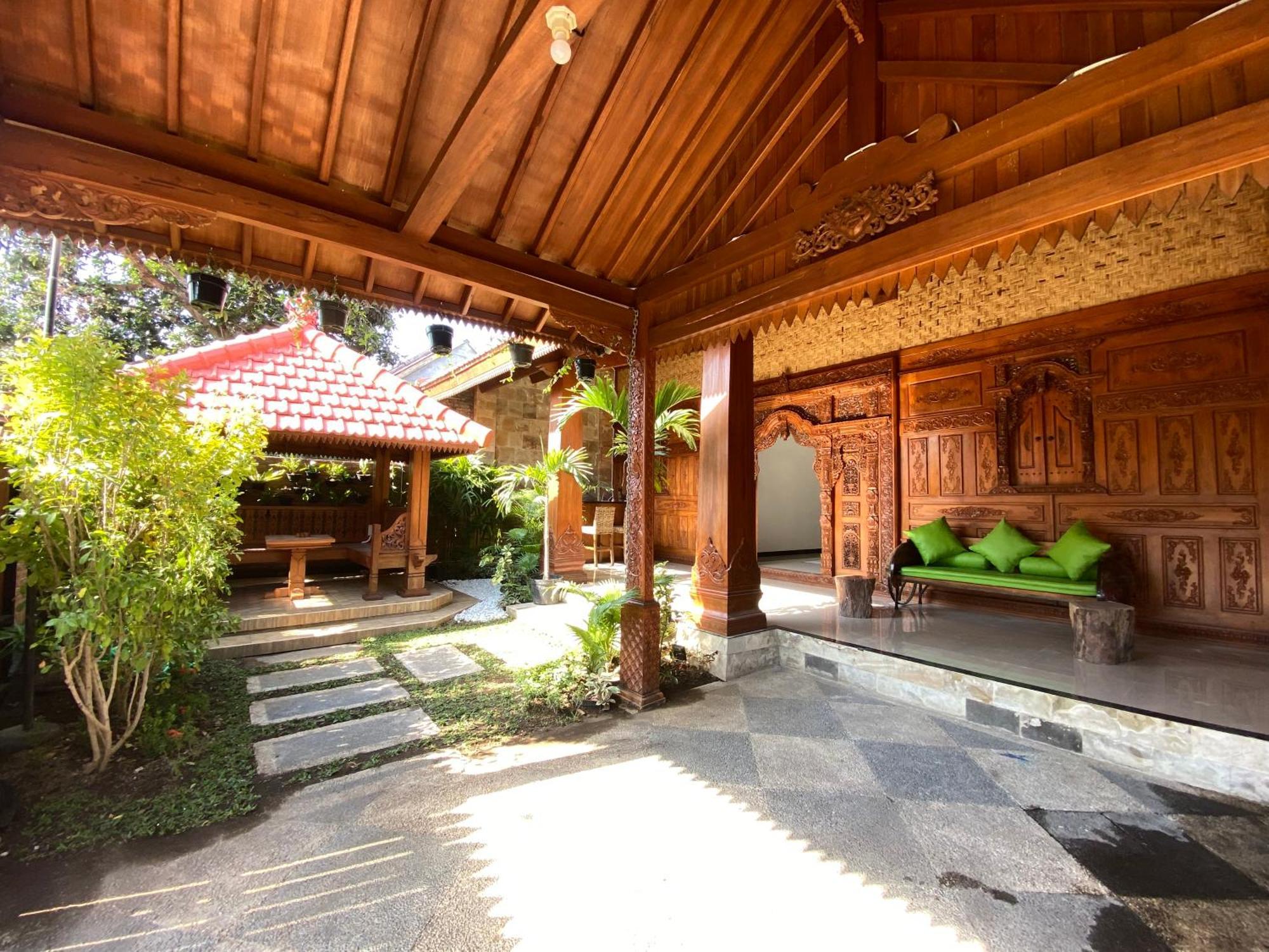 Auberge de jeunesse Revive By Snooze à Banyuwangi  Extérieur photo